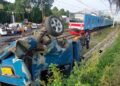 Angkot Tertabrak Commuterline di Pintu Kereta Kebon Pedes Kota Bogor, Begini Kronologinya