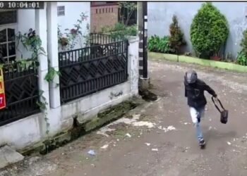 Maling di Ciomas Satroni Rumah Photographer Ngembat Kamera dan Brankas, Apes Kegep Pemilik Rumah