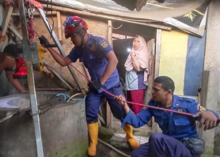 Nyemplung ke Sumur 12 Meter, Alhamdulillah Pria ini Lolos Dari Maut