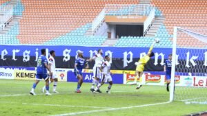 Galeri Foto Persib Bandung vs Arema FC.