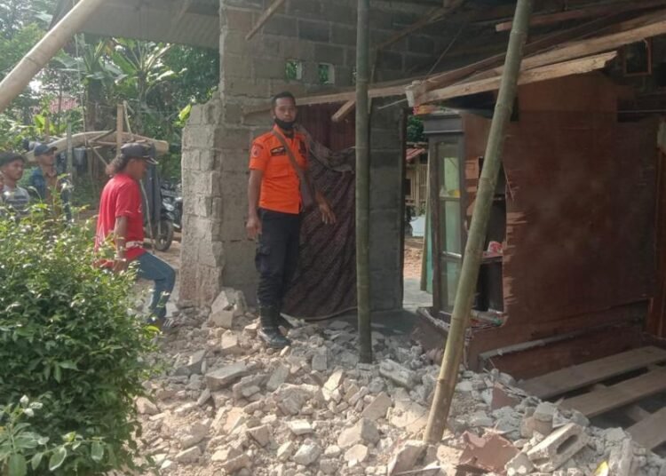 Dalam 2 Hari, Dua Rumah Rusak Akibat Angin Kencang Di Kabupaten Bogor