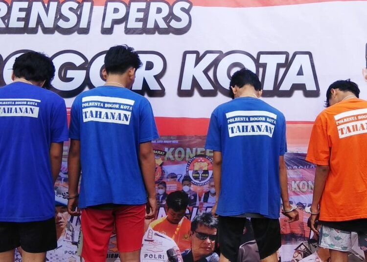 Dalam 24 Jam Polisi Cokok 4 Pelaku Curas di Kota Bogor