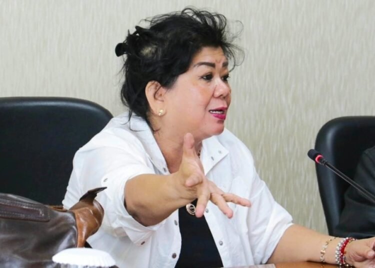 Wakil Ketua Komisi IV DPRD Kota Bogor, Atty Somaddikarya