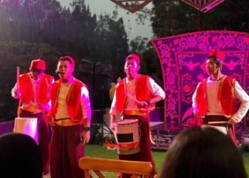 Ngabuburit di Taman Safari Bogor Makin Seru Ditemani Pertunjukan Aladdin dan Jasmine