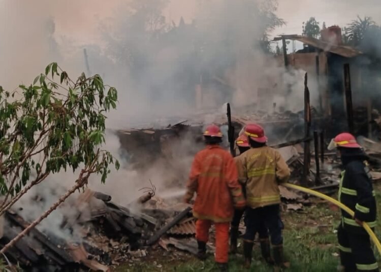 Gegara Bakar Sampah, Rumah Pengajian di Neglasari Ludes Terbakar