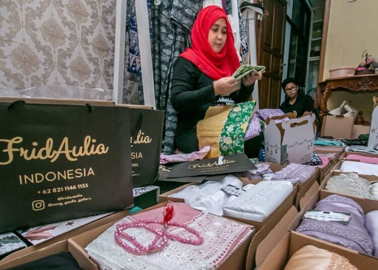 Bisnis Hampers Neng Geulis, Bisnis yang Laris jelang lebaran