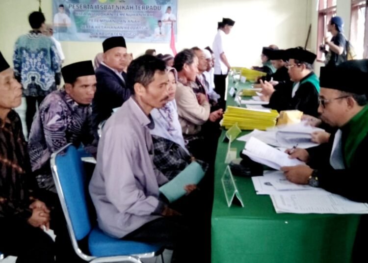 Ratusan Pasangan Di Sukamakmur Mengikuti Itsbat Nikah Terpadu