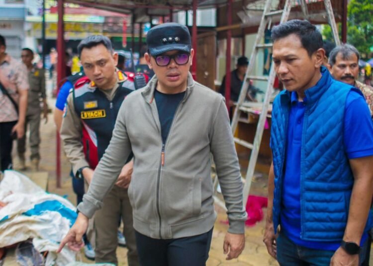 Habis Masa Kontrak, Dinkukmdagin Bongkar Teras Surken Untuk Penyelarasan Penataan Plaza Bogor