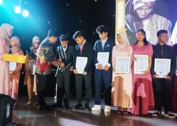 SMP Negeri 4 Kota Bogor Lepas 324 Siswa Siswi Angkatan 63