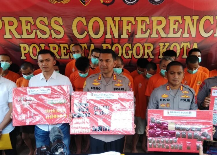 Polisi Tangkap 33 Tersangka Kasus Narkoba di Kota Bogor