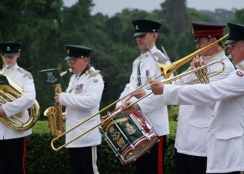 Saat Kedubes Inggris Peringati Ulang Tahun Raja Charles III di Kebun Raya Bogor