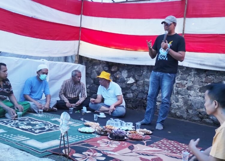 Semangat Warga Babakan Fakultas Jaga Kebersihan Lingkungan