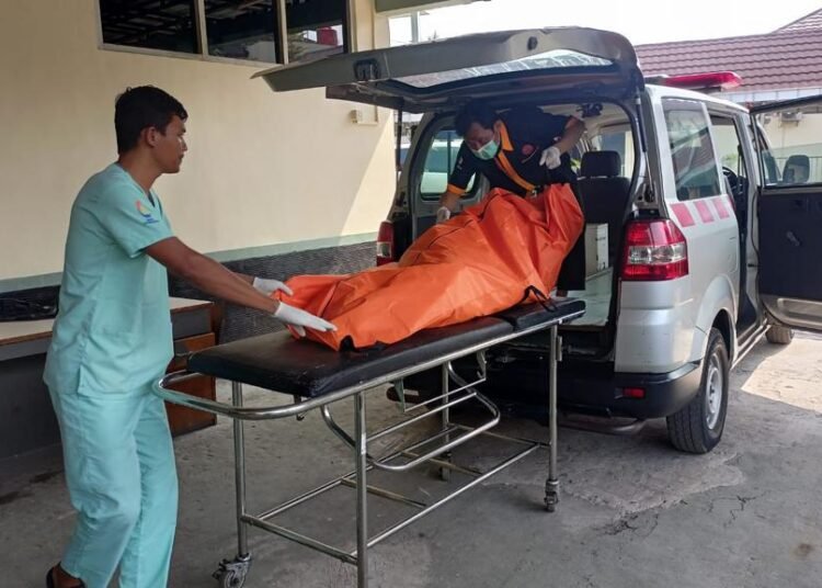 Berniat Kabur Dari Ponpes, Seorang Santri Tewas Jatuh ke Got