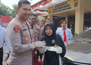 Polresta Bogor Kota Kembalikan 2 Mobil Curian Ke Pemiliknya