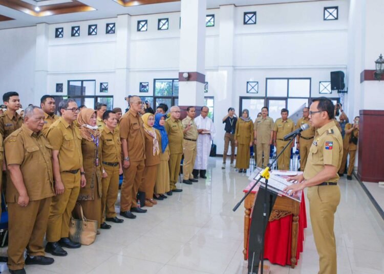 Bima Arya Bongkar Pasang Kepsek SD dan SMP