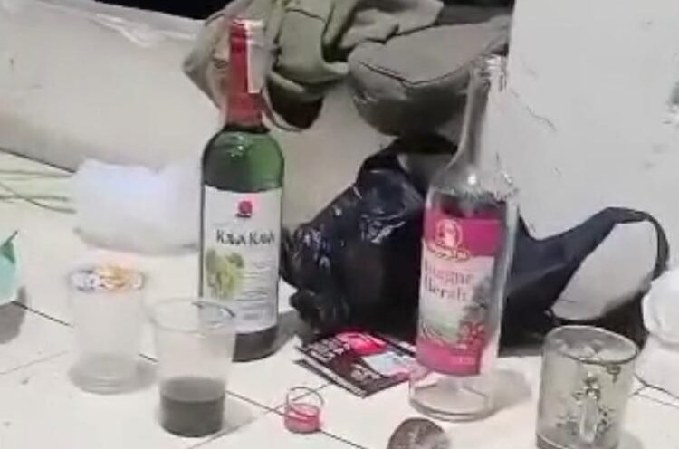 Viral, Oknum Satpol PP Kabupaten Bogor Nenggak Miras Saat Jaga, Kasatpol PP Geram