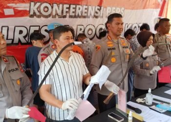 Polisi Amankan Pelaku Tawuran Bersajam