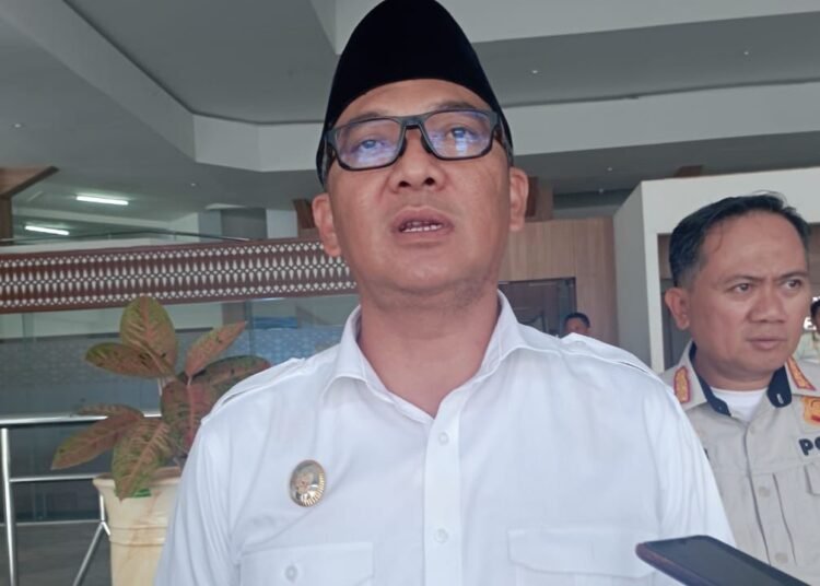 Plt Bupati Bogor Imbau Penambang Liar untuk Beralih Profesi