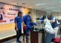Demokrat Kota Bogor Periksa Mata dan Bagikan Kacamata Gratis untuk Pramuka