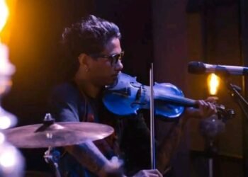 Kisah Violinis Jalanan di Bogor dari Terminal Hingga Cita-cita untuk Keluarga