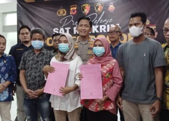 Keluarga Bayi Tertukar Bakal Laporkan Rumah Sakit Ke Polisi