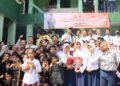 Polri Peduli Budaya Literasi, Polresta Bogor Kota Bagikan Buku dan Alat Tulis Ke Pelajar