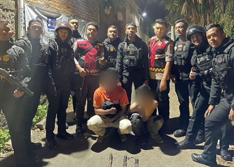 Live Instagram Hendak Tawuran Antarkelompok, 2 Pemuda Diciduk Polisi