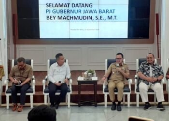 Kunjungan Perdana di Kota Bogor, Bey Machmudin Terima Berbagai Program Jadi Atensi Jabar