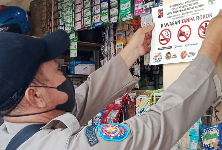 Satpol PP BKO Kecamatan Bogor Utara Gencarkan Sosialisasi KTR