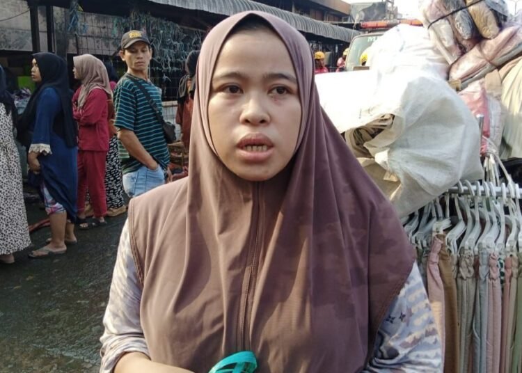 Cerita Korban Kebakaran Pasar Leuwiliang: Hanya Sebagian Pakaian yang Terselamatkan