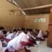 Sudah 2 Tahun Siswa SDN Cidokom 2 Belajar di Lantai, Pemcam Rumpin Kemana Saja?