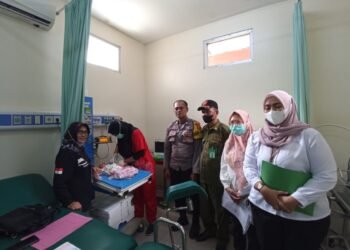 Ditemukan di Dekat Pipa Air,   Bayi Merah Hebohkan Warga Gunungputri