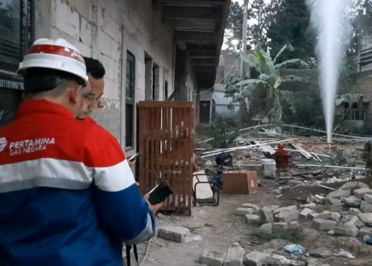 Gara-gara Semburan Air, 61 Penghuni Kos di Sukaraja Harus Angkat Kaki