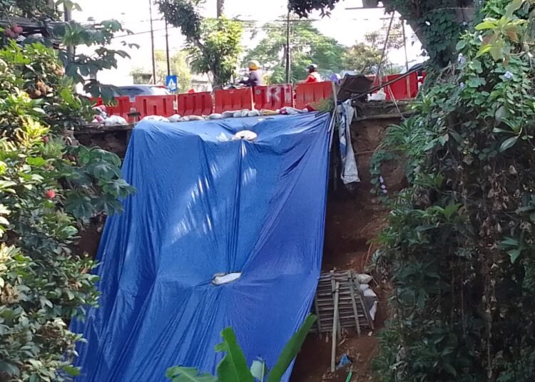 Pasca Longsor TPT Kali Cibalok, Kelurahan Pakuan Tindak Lanjuti Ke DPUPR