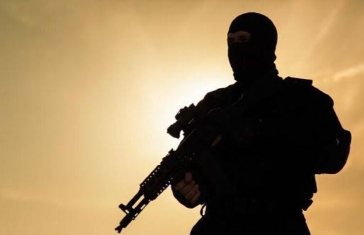 Sempat Kejar-kejaran, Densus 88 Amankan Teduga Teroris di Tamansari Bogor