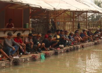 Komunitas Santrinealis Sapa Warga Tegal Waru Ciampea Lewat Mancing Gratis