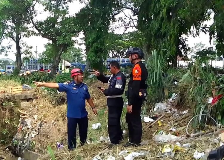 Seorang Pekerja Terseret Air Bah saat Bersihkan Gorong-gorong di Harjasari