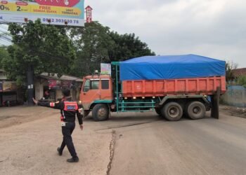 Kunjungi Parungpanjang, Pj Gubernur Ingatkan Semua Bekerja Awasi Operasional Truk Tambang