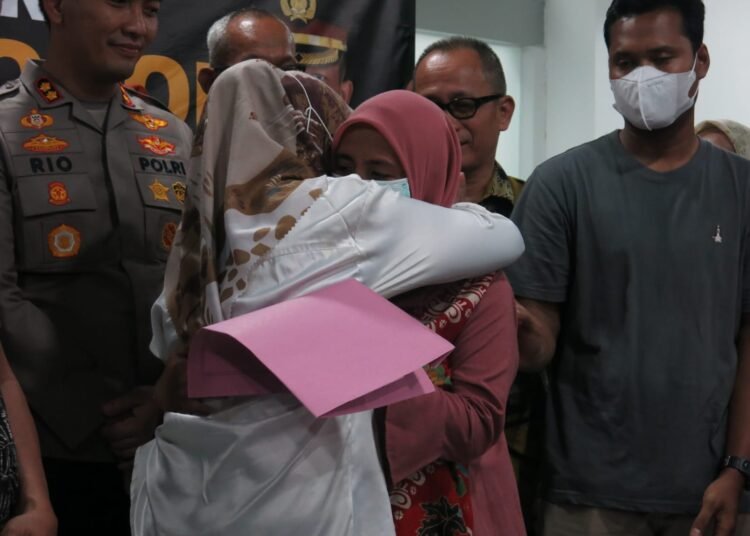 Status Laporan Orang Tua Bayi Tertukar Terhadap RS Sentosa Naik Menjadi Penyidikan