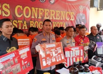 Polresta Bogor Kota Bongkar Pabrik Cairan Tembakau Sintetis di Jakarta