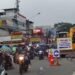 Jalan Raya Tajur Terjadi ‘Bottleneck’, Dishub Turunkan Personel Urai Kemacetan