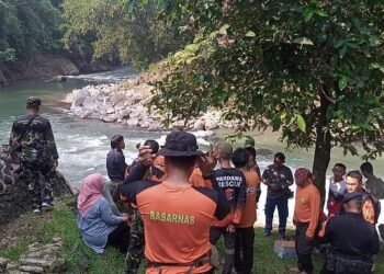 Dihentikan, Pencarian Korban Hanyut di Sungai Leuwiliang Dilanjutkan Besok