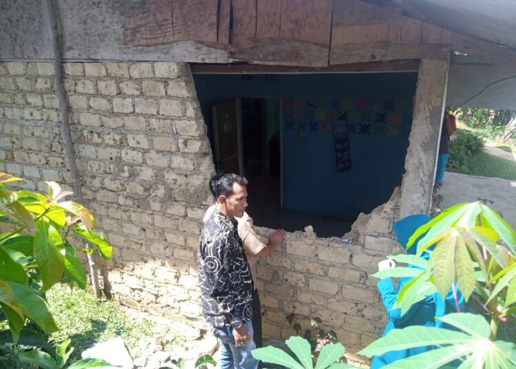 Rumah Rusak Karena Gempa, Ratusan Warga Purasari Leuwiliang Butuh Tenda Pengungsian