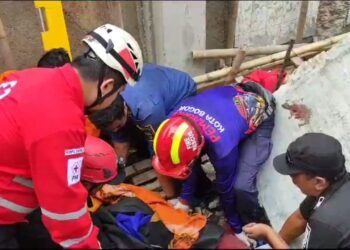 Ruko di Gudang Roboh saat Direnovasi, 4 Pekerja Terluka, 1 Meninggal