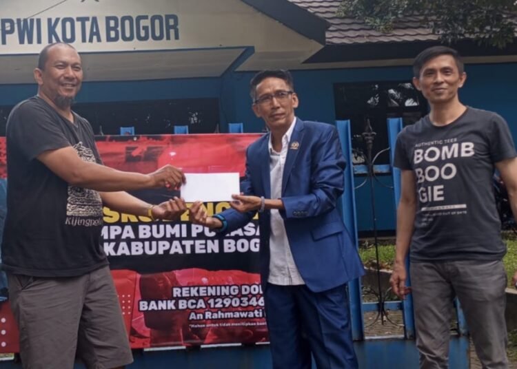 BK DPRD Kota Bogor Salurkan Bantuan untuk Korban Gempa di Purasari
