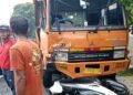 Kecelakaan Beruntun, Truk Kabin Datar Hantam Pemotor hingga Angkot di Leuwisadeng