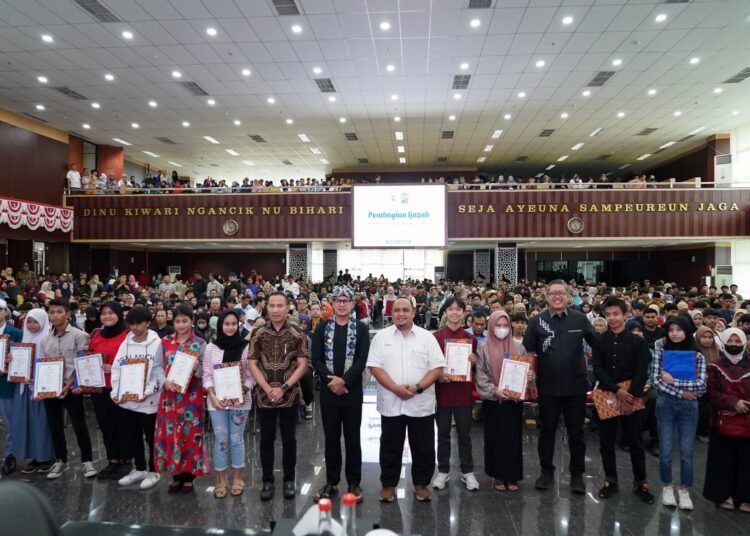 2.500 Siswa Dapatkan Ijazah, DPRD Kota Bogor Komitmen Lahirkan Kebijakan Pro Rakyat