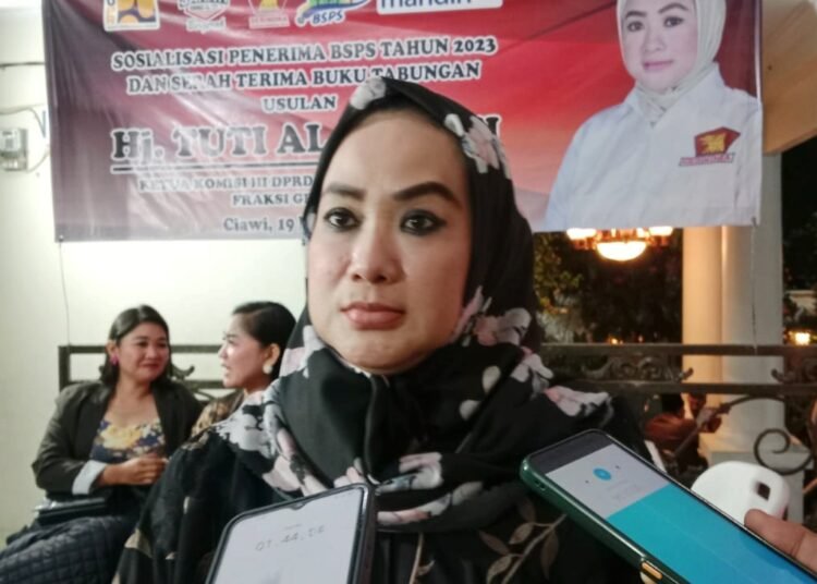 Tuti Alawiyah dan PR yang Belum Tuntas di Bogor
