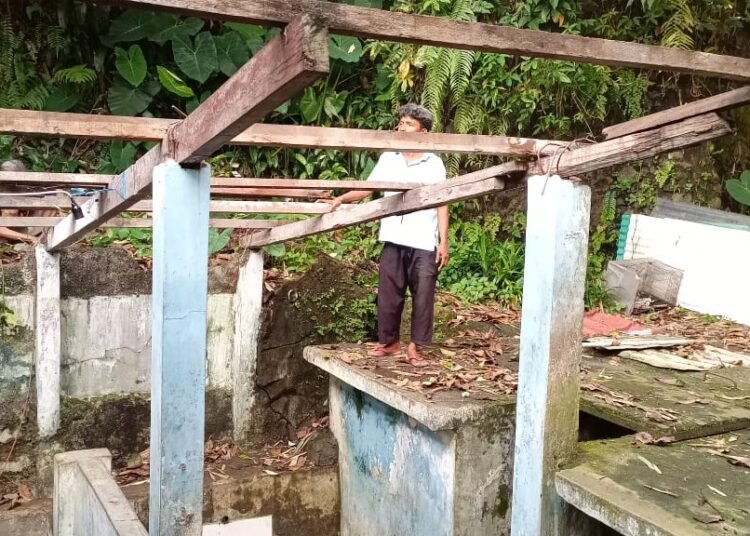 Fasilitas MCK diperbaiki