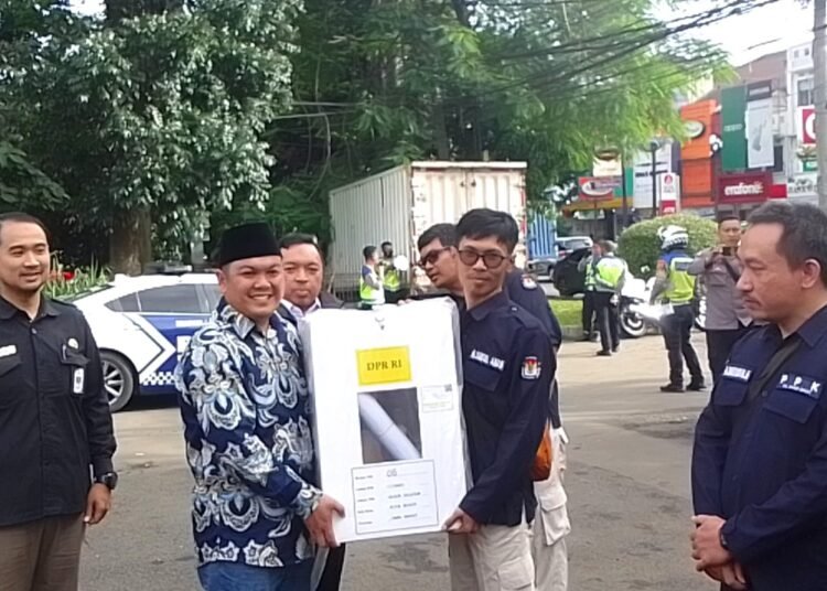  KPU Kota Bogor Mulai Distribusikan Logistik Pemilu 2024 Ke PPK